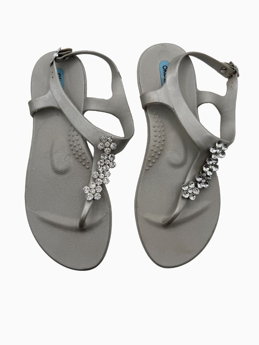 OKA b Silver Crystal Embellished Comfort Thong Sandals Womens Size 9 USA